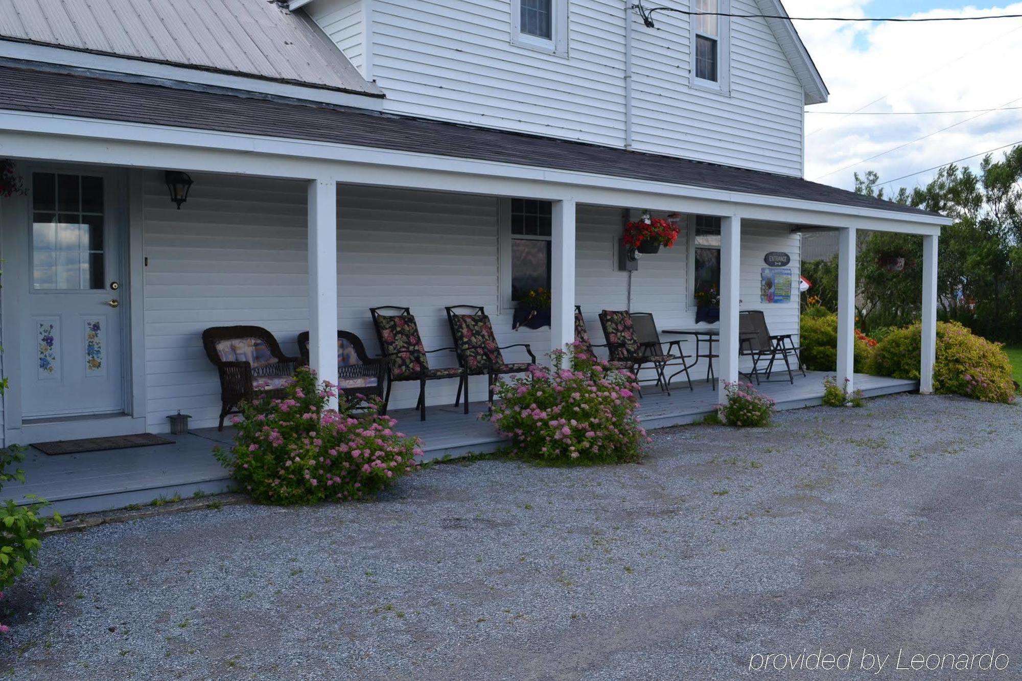 Moore'S Specialties Fundy Bay House Rental Gardner Creek Exterior foto