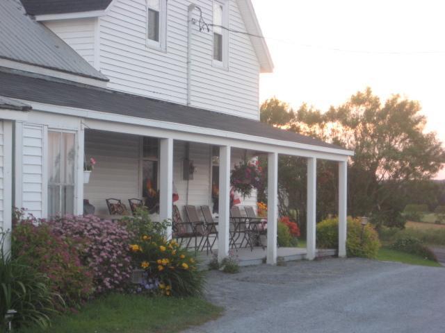 Moore'S Specialties Fundy Bay House Rental Gardner Creek Exterior foto